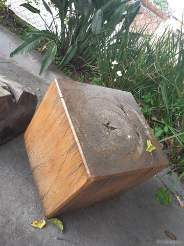 MESA DE CENTRO MACIÇA - 40CM DIÂMETRO - LOJA SP-Madeirado - Mesa de Madeira Rustica