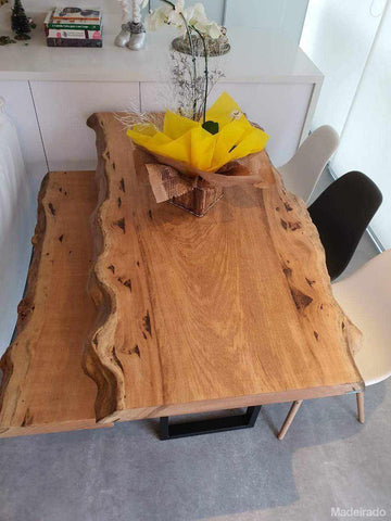 Mesa de Jantar - Folha de madeira maciça com Bordas Orgânicas - Cabapuã 160x80 