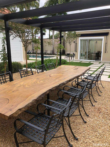Mesa Rustica de Jantar Rustica 420x120 Tacaraná de Madeira de Pequiá - 16 Lugares com Pés de Ferro Tubulares Pretos 60x40