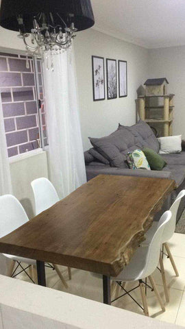 Mesa de Jantar Saúva - Tampo com Bordas orgânicas -  180x90