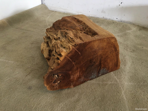 Escultura de Madeira Maciça - 45x55x30- Loja Fábrica -  COD: FS2229