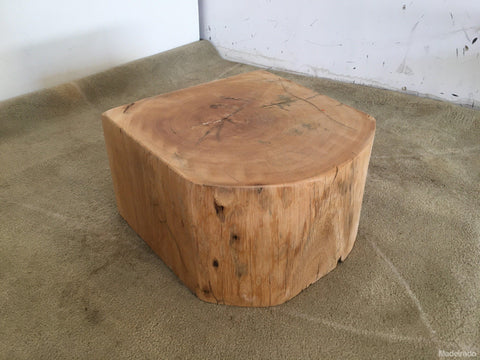 Escultura de Madeira Maciça - 43x43x27- Loja Fábrica -  COD: FS2235