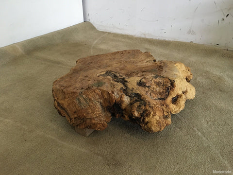 Escultura de Madeira Maciça - 60x50x13- Loja Fábrica -  COD: FS2253