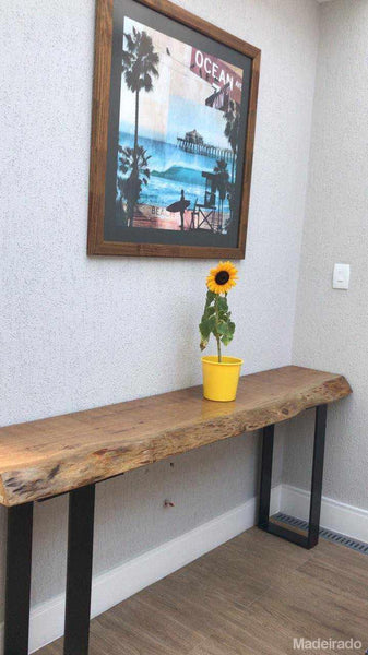 APARADOR KRONO DE MADEIRA MACIÇA PEQUIÁ 190x45 (c/ pés de ferro pretos)