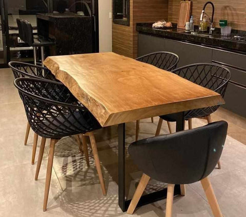 Mesa de Madeira Rustica Jantar Bacuri de Madeira Maciça Pequiá 6 lugares 160x80 - Pés de Ferro Pretos